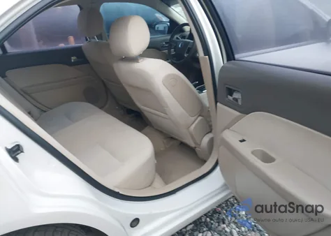 2008 Mercury Milan I4 из США, поврежденный, VIN 3MEHM07Z18R641700